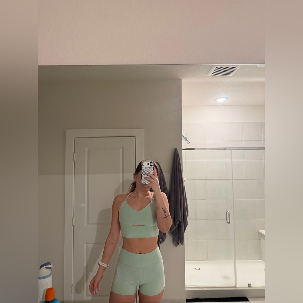 ALO Yoga spearmint bra & short set